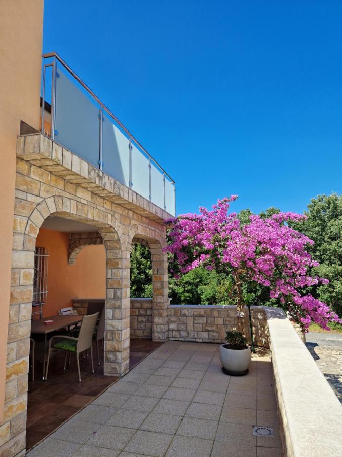 Villa Luka バーバリガ エクステリア 写真