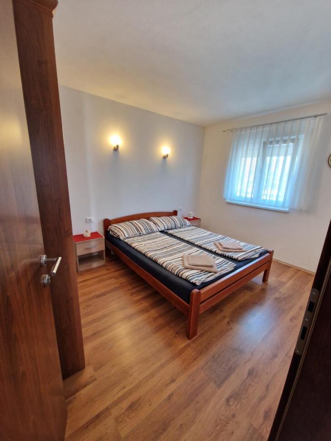 Villa Luka バーバリガ エクステリア 写真
